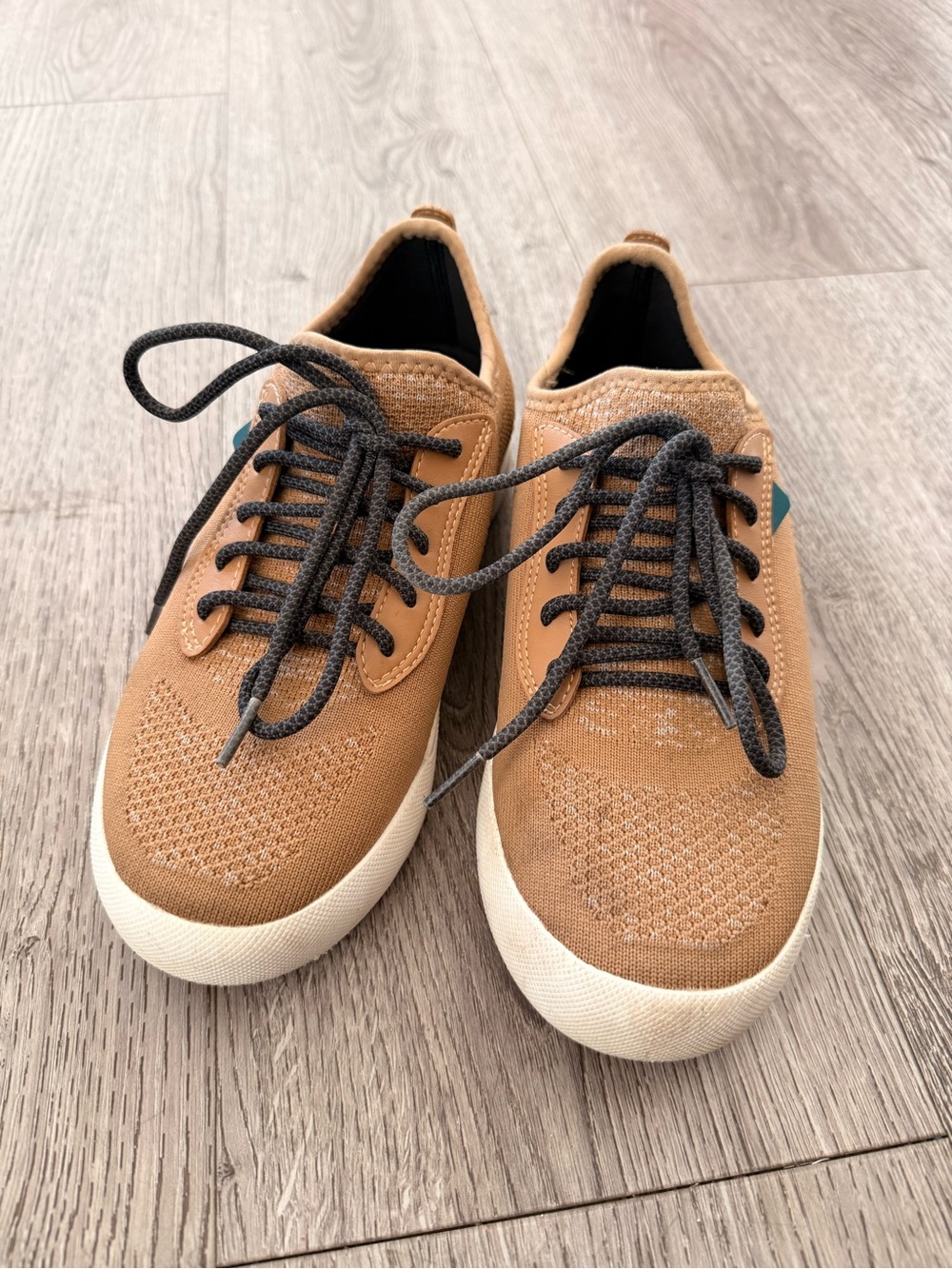 Vessi Weekend waterproof shoes size M6/W7